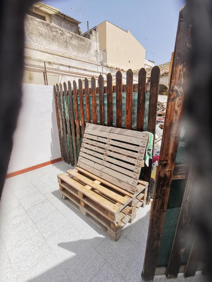 Casa Nina Apartment Сиракуза Екстериор снимка