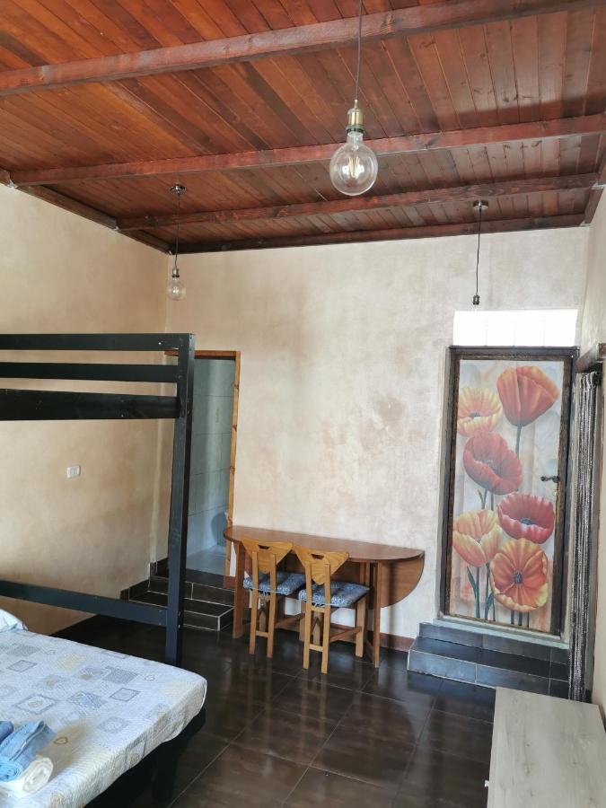 Casa Nina Apartment Сиракуза Екстериор снимка